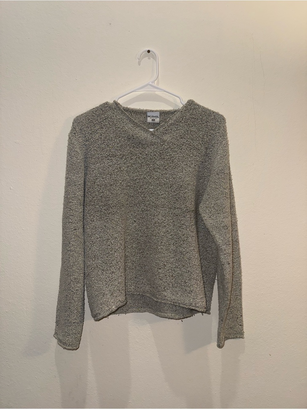 Columbia Women's Gray Textured V-Neck Sweater